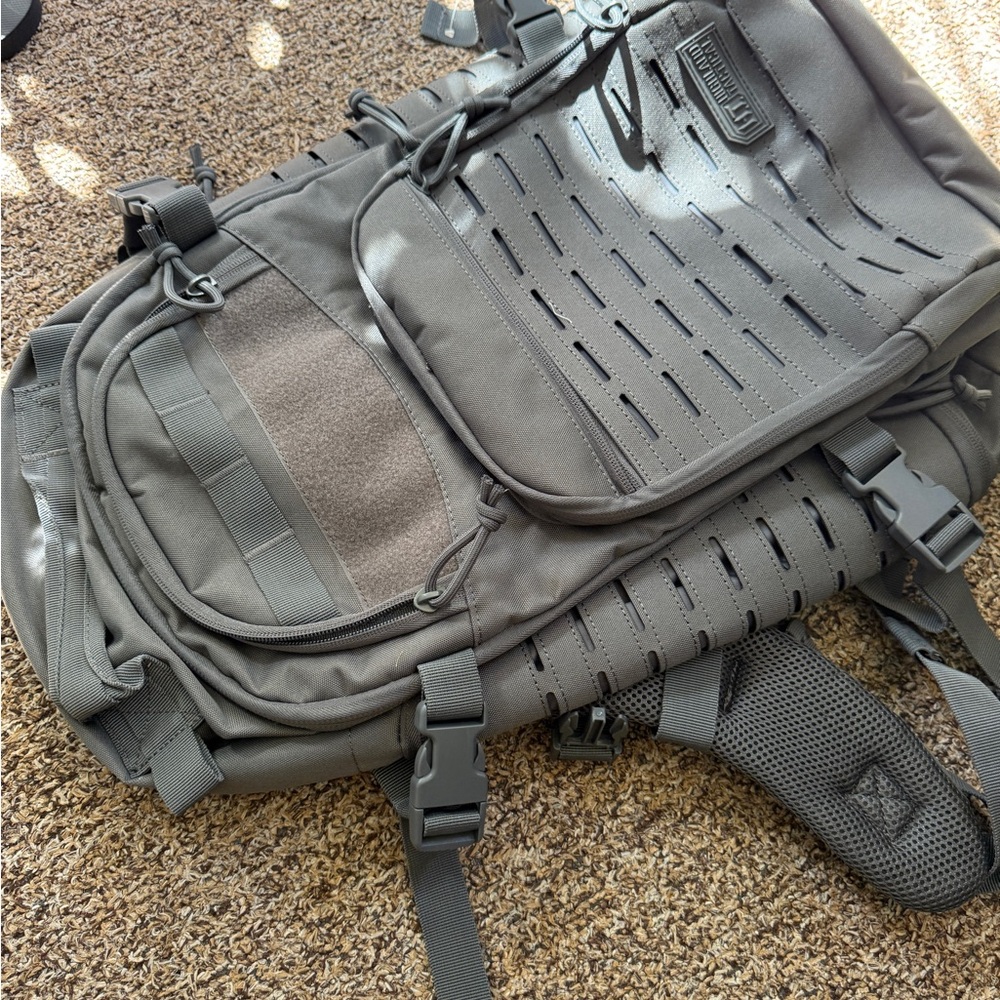 Tactical Gray Backpack - Picture 4 of 4
